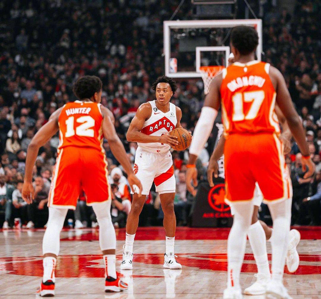 猛龙队战胜对手,球员表现出色 猛龙队战胜对手,球员表现出色