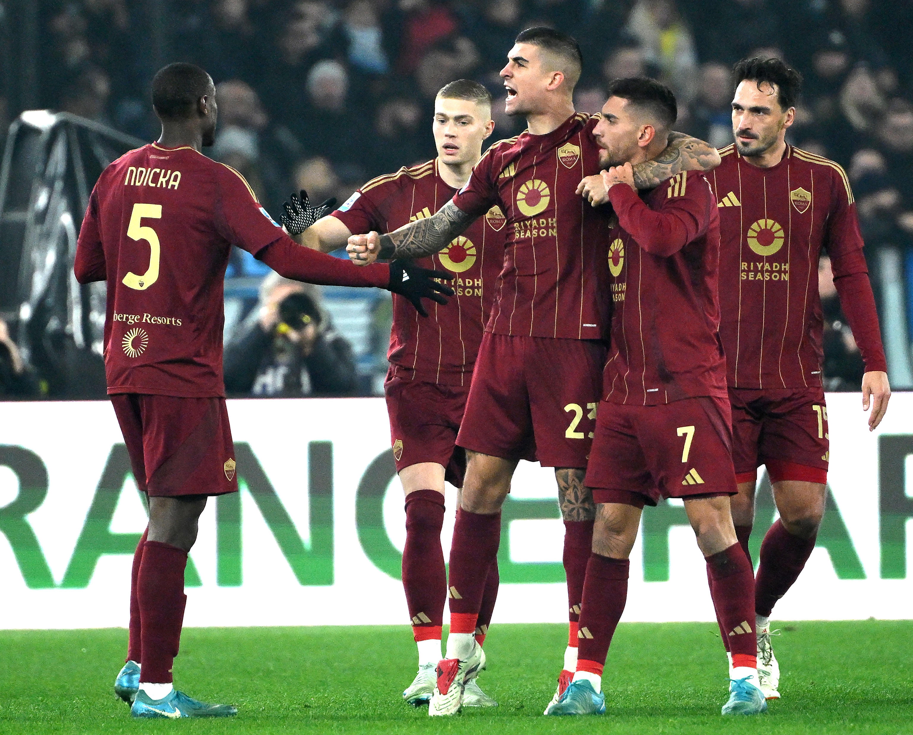 关于意大利横扫波兰,晋级欧预赛决赛的信息 关于意大利横扫波兰,晋级欧预赛决赛的信息