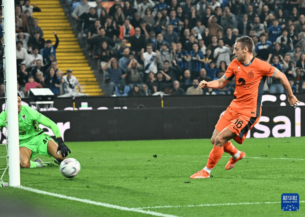 爱游戏官网网页版入口-巴列卡诺主场获胜，取得重要三分的简单介绍