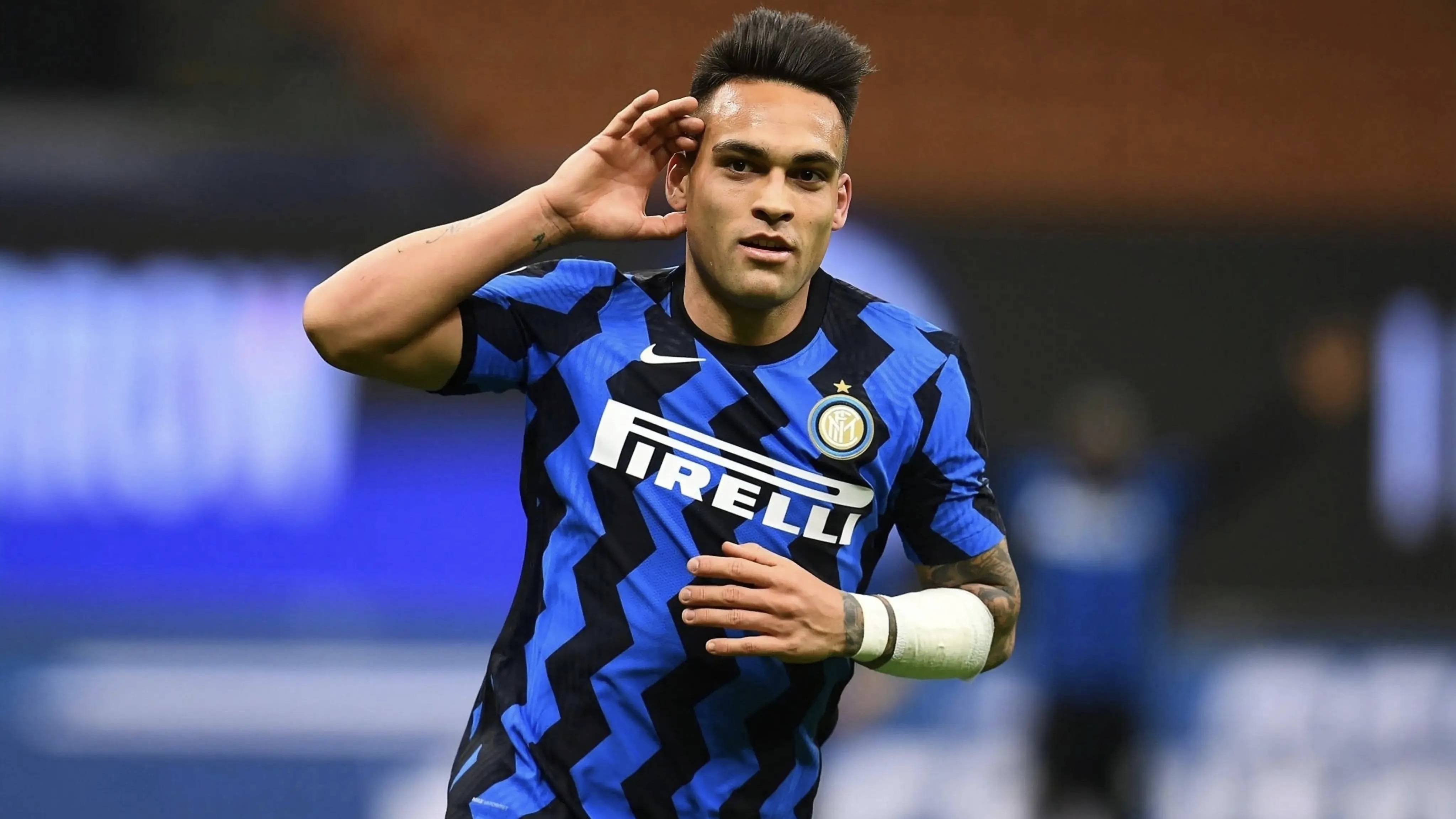 爱游戏app下载-拉齐奥主场大胜罗马，取得关键三分