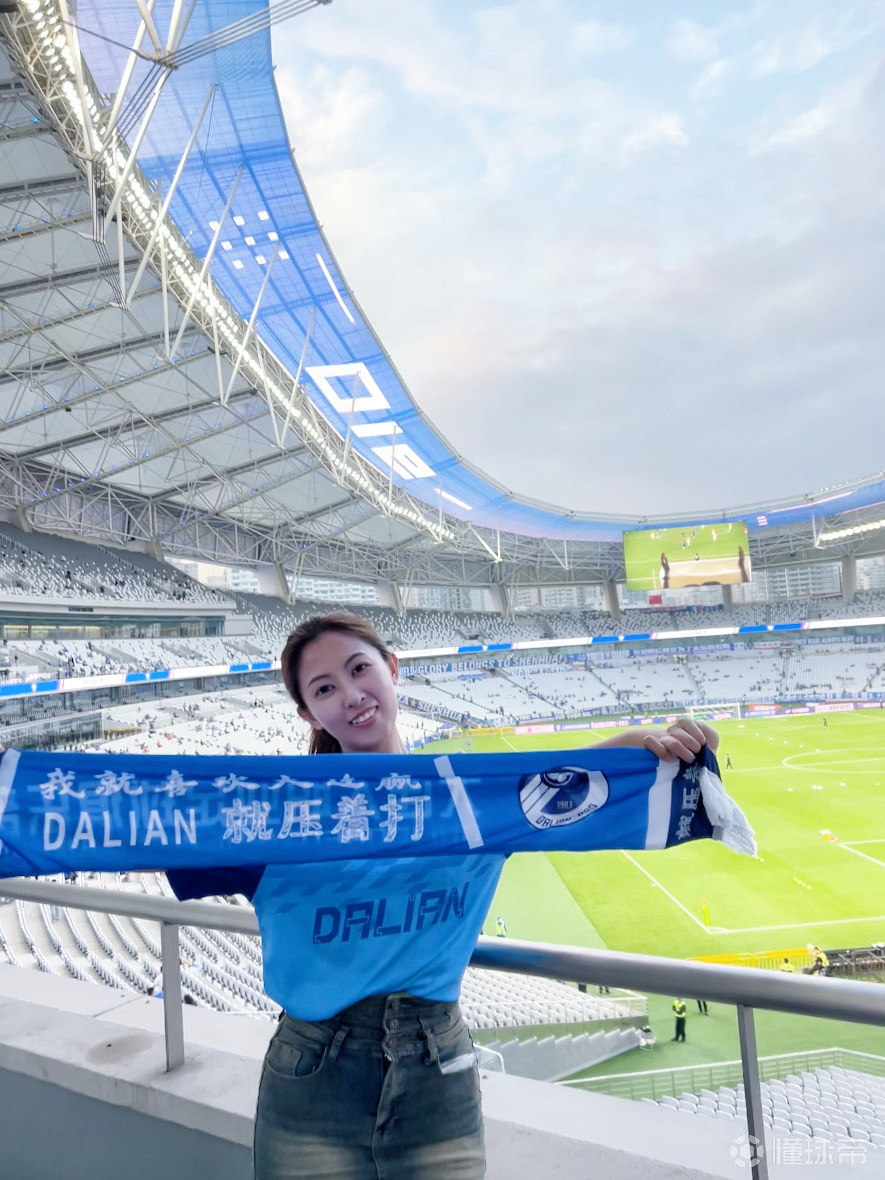 关于大连一方晋级亚冠16强,球迷欢呼雀跃的信息 关于大连一方晋级亚冠16强,球迷欢呼雀跃的信息