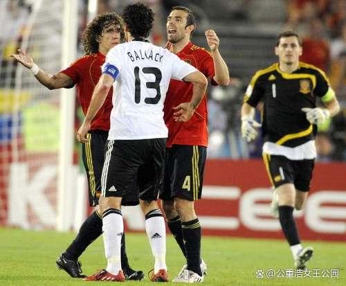 关于足球豪门交锋，实力较量谁主沉浮的信息