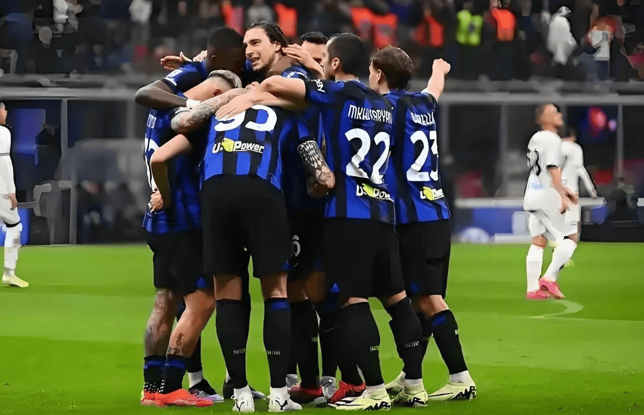 关于足球豪门交锋,实力较量谁主沉浮的信息 关于足球豪门交锋,实力较量谁主沉浮的信息