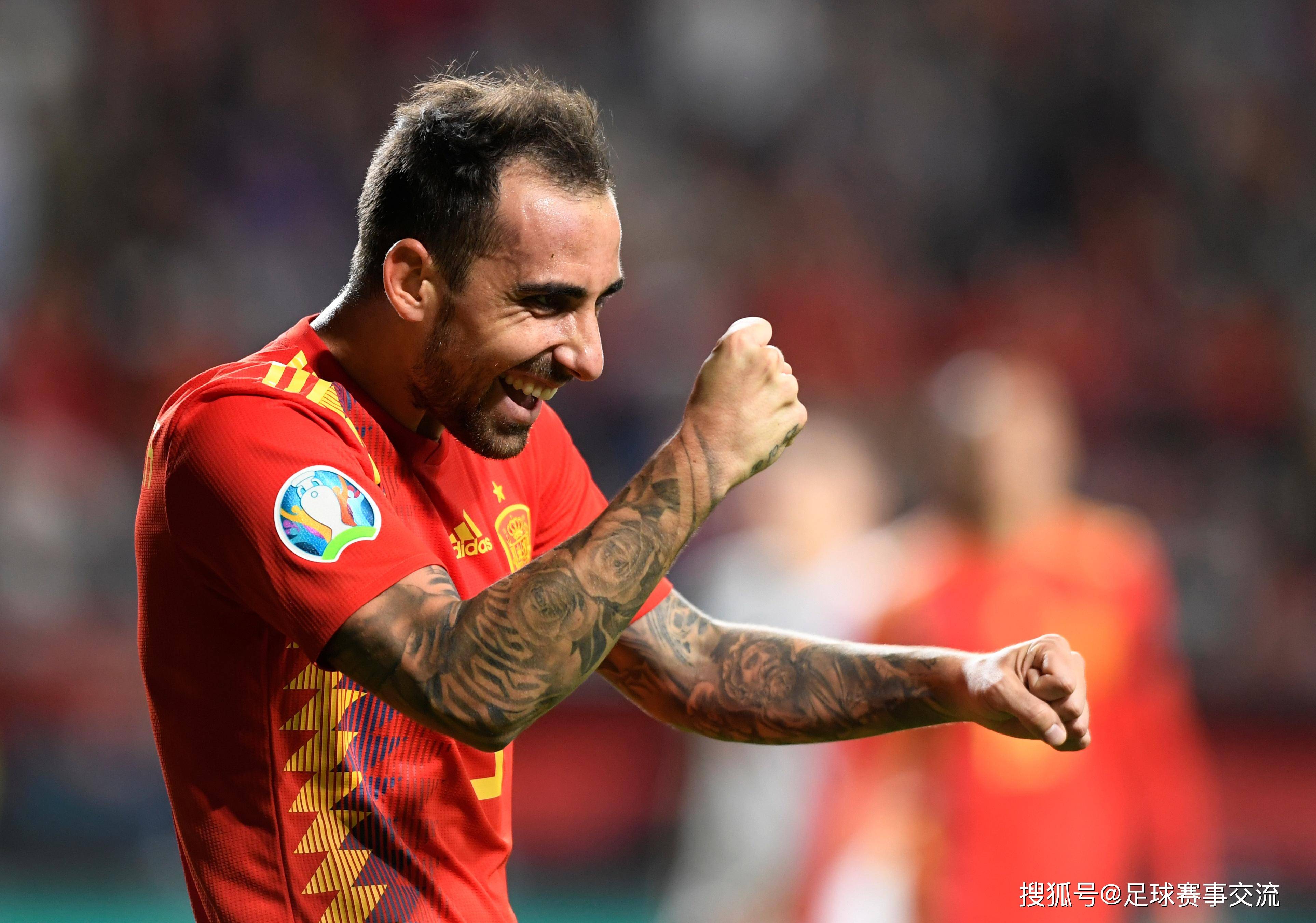 欧洲足球赛事中的悬念与激情,令人沉浸其中的简单介绍 欧洲足球赛事中的悬念与激情,令人沉浸其中的简单介绍