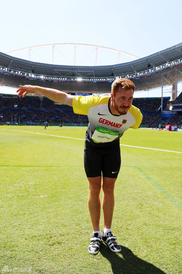 关于西班牙田径新秀刷新个人纪录夺冠的信息