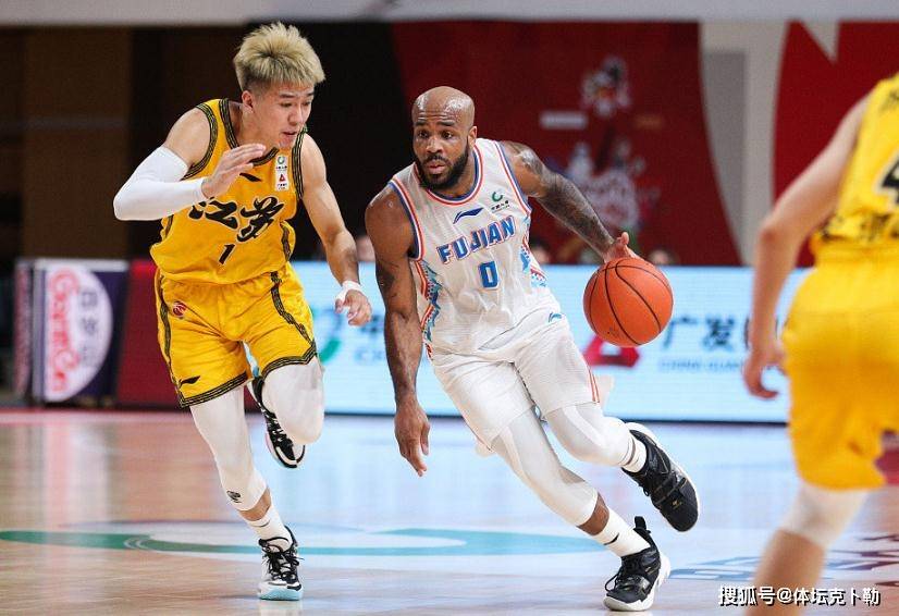 关于福建队表现不佳，需调整底子迎战的信息