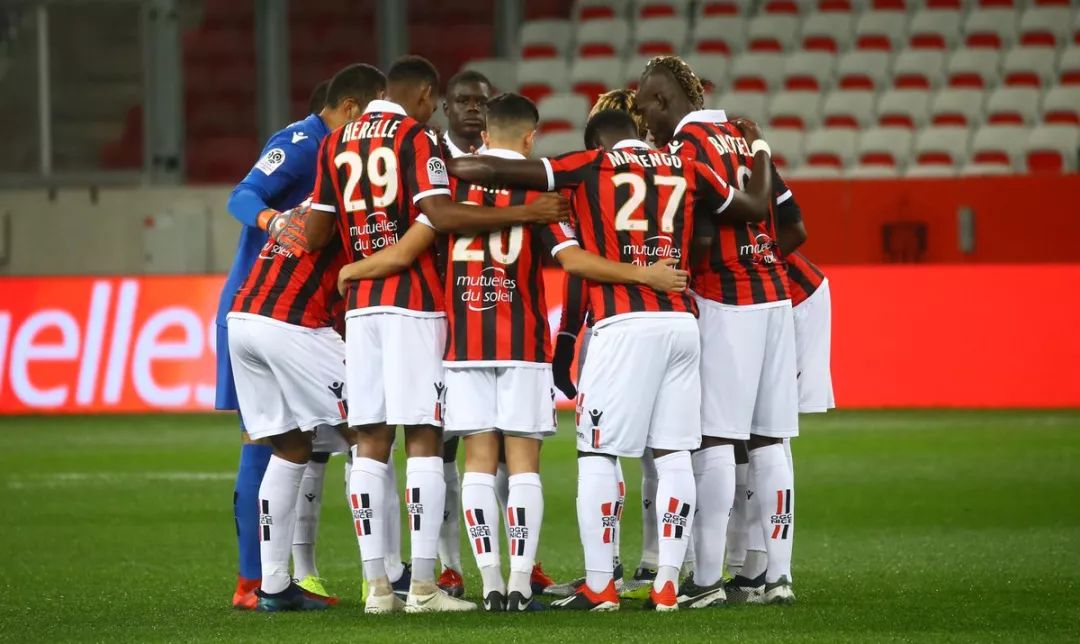 摩纳哥队在关键比赛中战胜对手,进军下一轮 摩纳哥队在关键比赛中战胜对手,进军下一轮