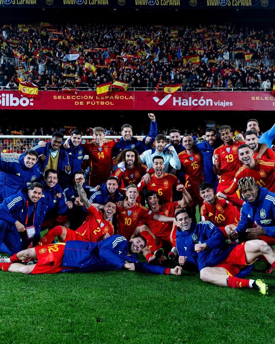 关于西班牙队大踏步前进，欧预赛连胜的信息