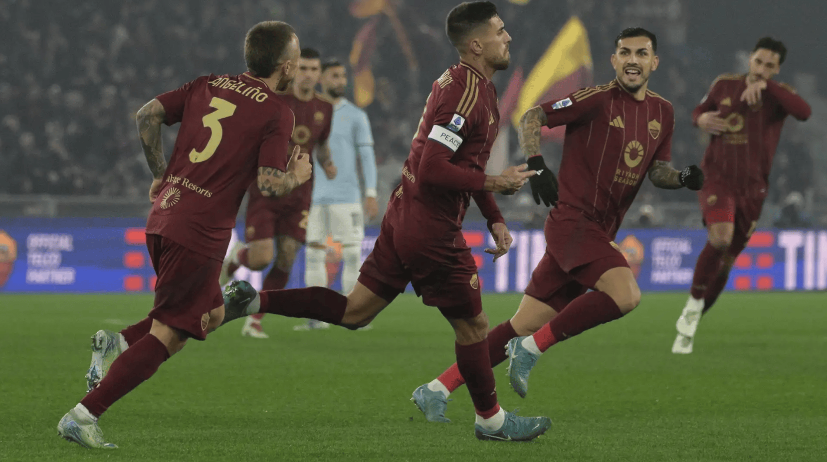 曼联后防失守,欧冠草草收场的简单介绍 曼联后防失守,欧冠草草收场的简单介绍